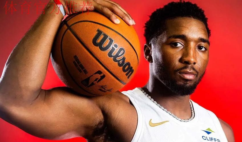 小米切尔:必须找回球队的初心,要把防守打造成球队标签 小米切尔:必须找回球队的初心,要把防守打造成球队标签